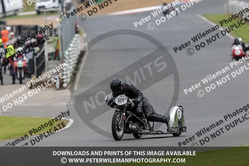 Vintage motorcycle club;eventdigitalimages;mallory park;mallory park trackday photographs;no limits trackdays;peter wileman photography;trackday digital images;trackday photos;vmcc festival 1000 bikes photographs